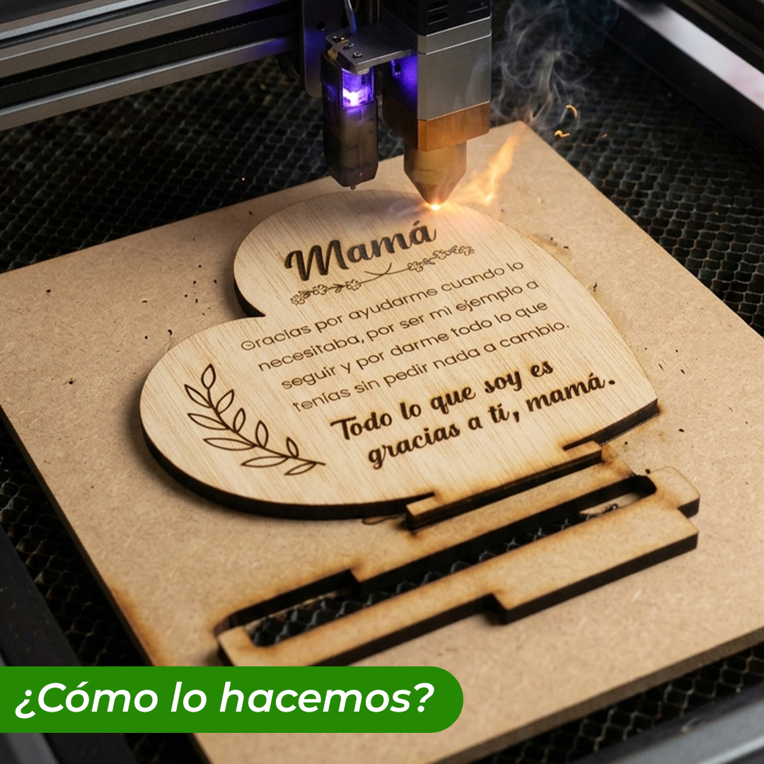 Corte laser tarjeta corazon de madera para mamá