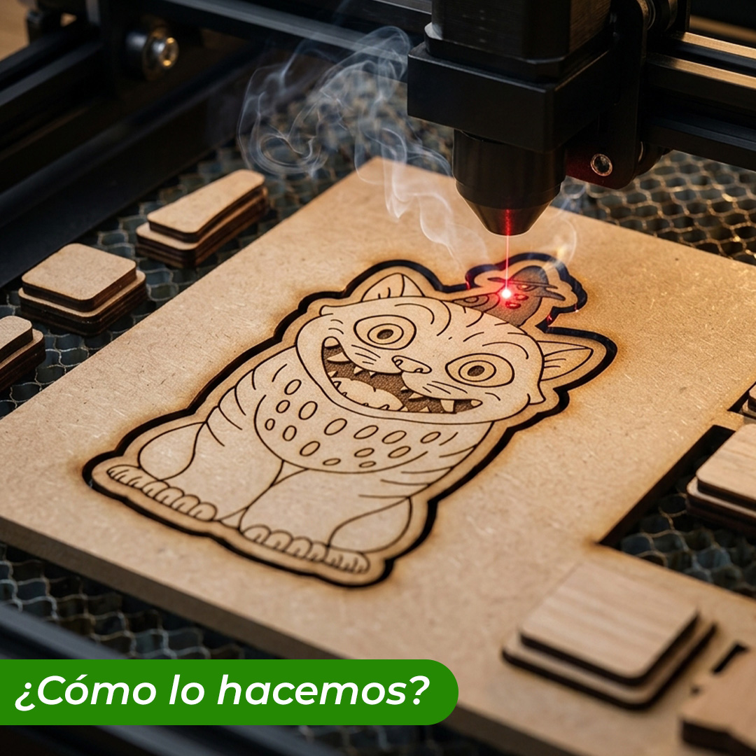 Llavero de madera Derpy Tiger pintado a mano corte laser