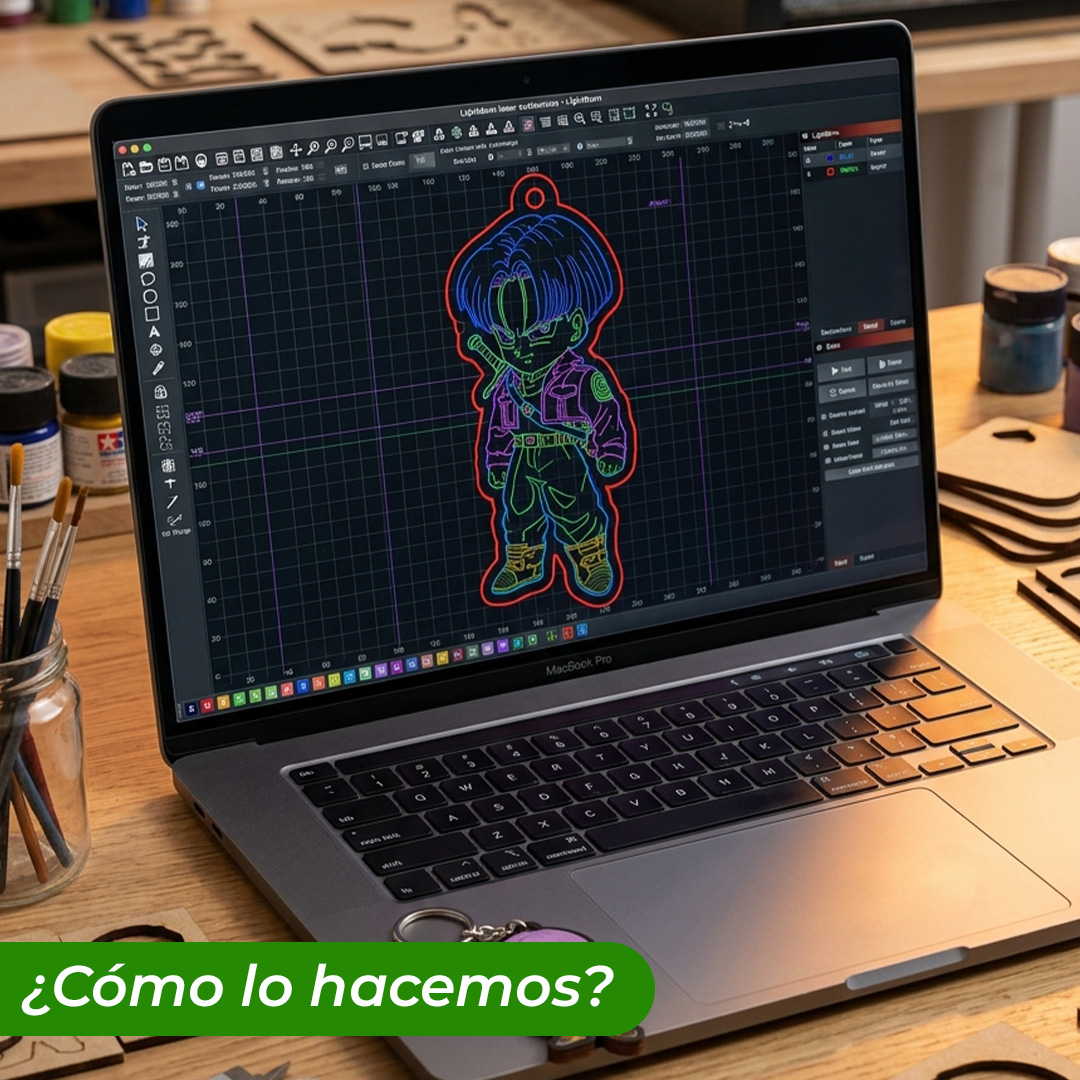 Llavero de madera pintado a mano Trunks del Futuro vectorizado