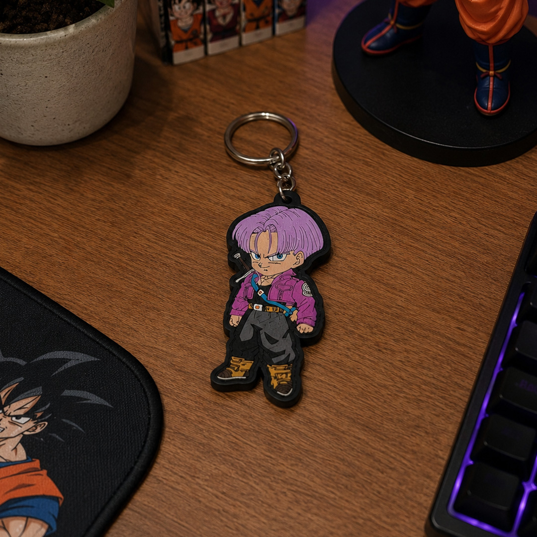 Llavero de madera pintado a mano Trunks del Futuro